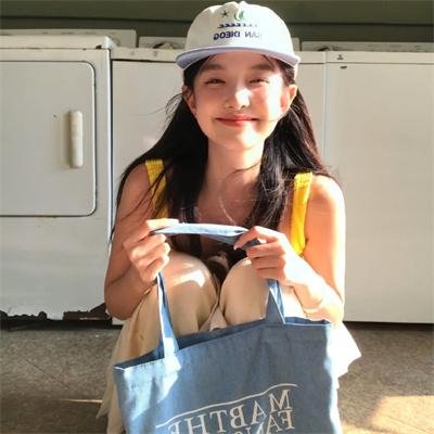 朱莉小姐